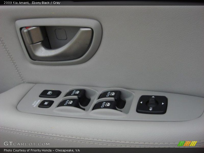 Ebony Black / Gray 2009 Kia Amanti