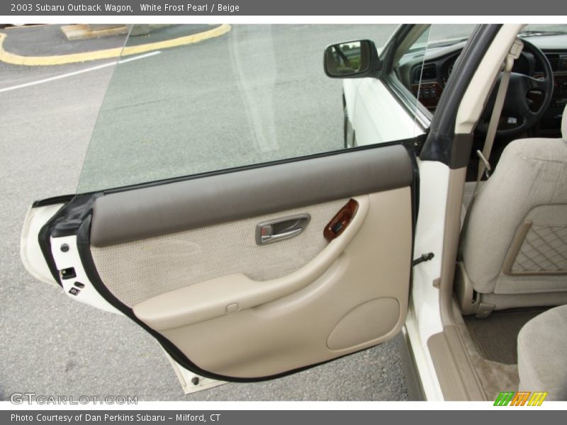 White Frost Pearl / Beige 2003 Subaru Outback Wagon
