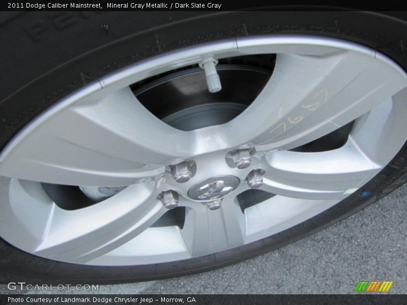 Mineral Gray Metallic / Dark Slate Gray 2011 Dodge Caliber Mainstreet