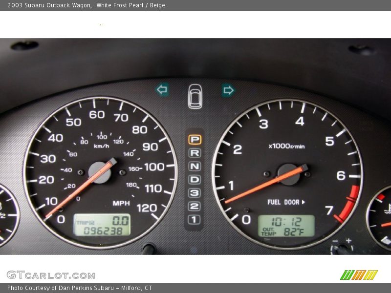 White Frost Pearl / Beige 2003 Subaru Outback Wagon