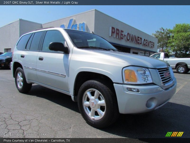 Silver Mist Metallic / Light Gray 2007 GMC Envoy SLT