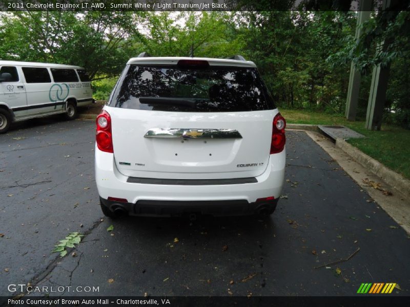 Summit White / Light Titanium/Jet Black 2011 Chevrolet Equinox LT AWD