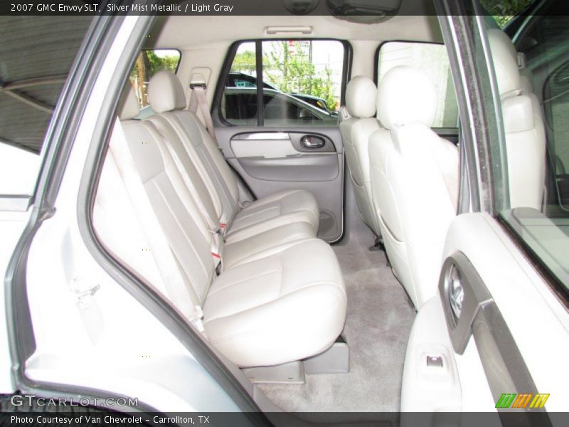 Silver Mist Metallic / Light Gray 2007 GMC Envoy SLT