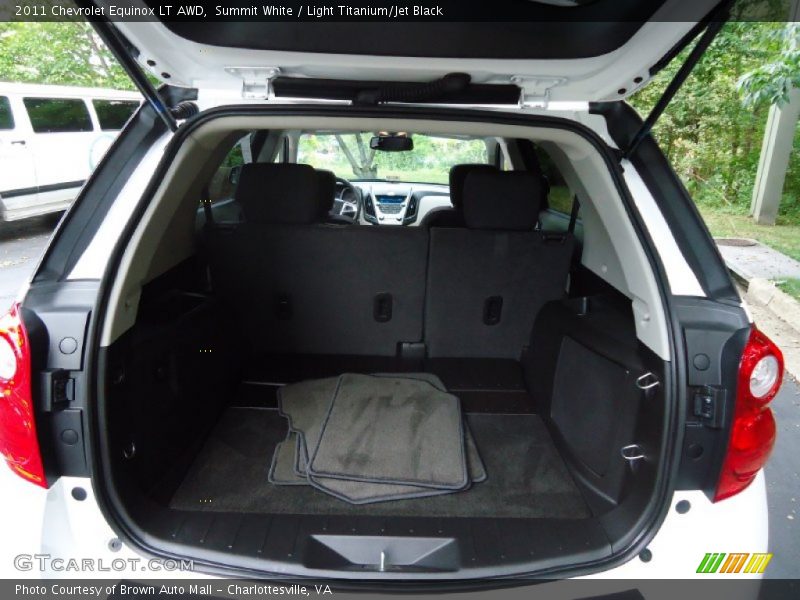  2011 Equinox LT AWD Trunk