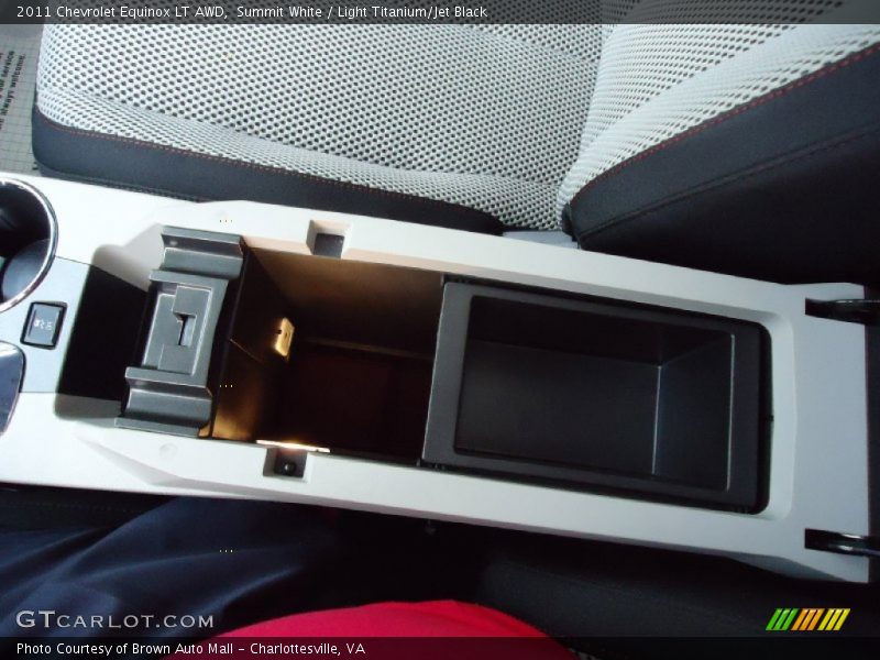 Summit White / Light Titanium/Jet Black 2011 Chevrolet Equinox LT AWD