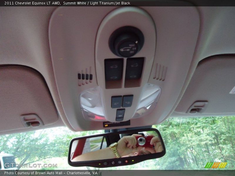 Summit White / Light Titanium/Jet Black 2011 Chevrolet Equinox LT AWD