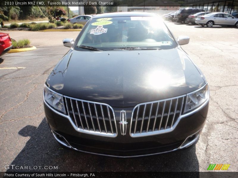 Tuxedo Black Metallic / Dark Charcoal 2010 Lincoln MKZ FWD