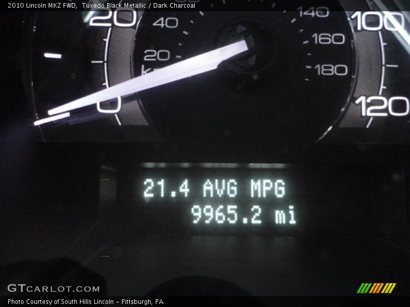 Tuxedo Black Metallic / Dark Charcoal 2010 Lincoln MKZ FWD