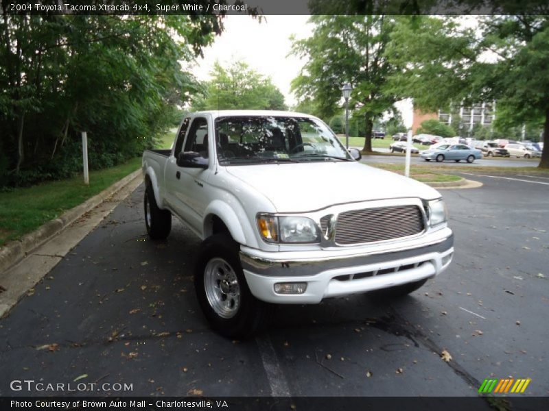 Super White / Charcoal 2004 Toyota Tacoma Xtracab 4x4