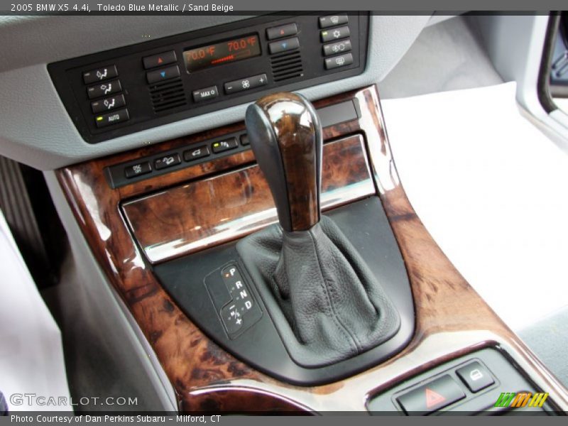 Toledo Blue Metallic / Sand Beige 2005 BMW X5 4.4i