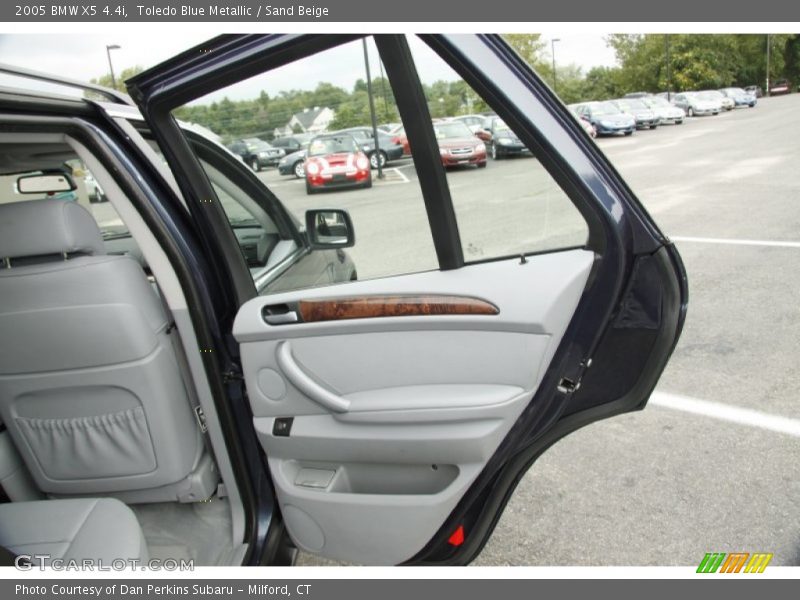 Toledo Blue Metallic / Sand Beige 2005 BMW X5 4.4i