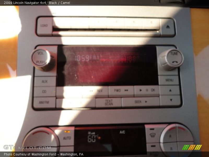 Black / Camel 2009 Lincoln Navigator 4x4