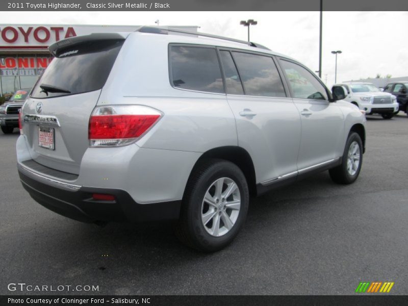 Classic Silver Metallic / Black 2011 Toyota Highlander