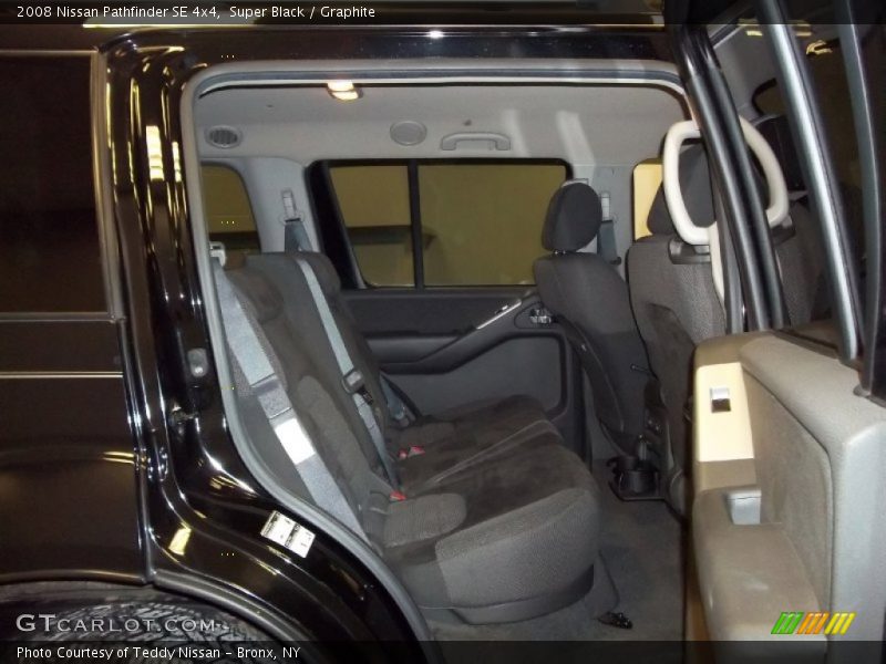 Super Black / Graphite 2008 Nissan Pathfinder SE 4x4