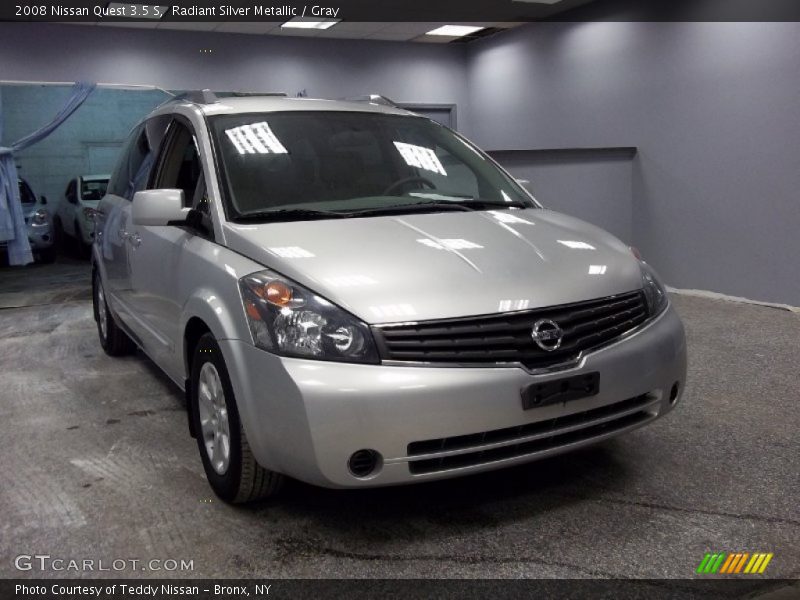 Radiant Silver Metallic / Gray 2008 Nissan Quest 3.5 S