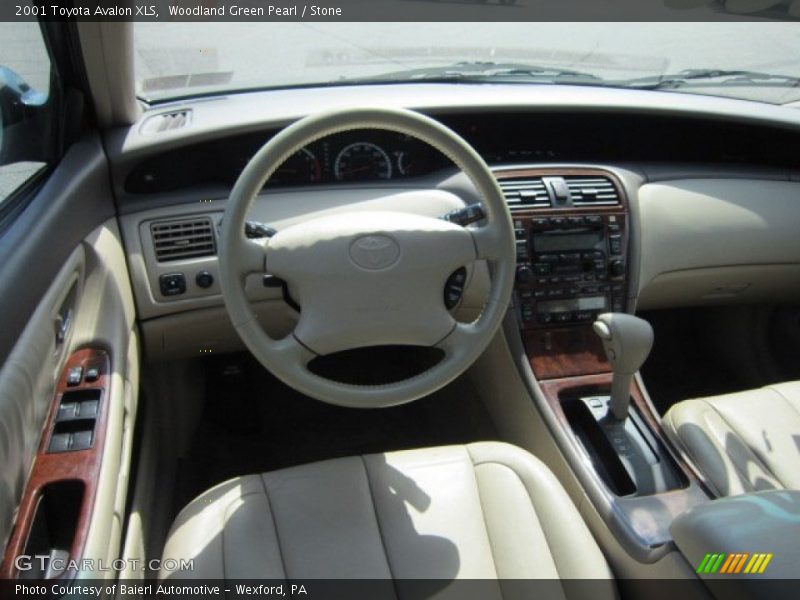 Woodland Green Pearl / Stone 2001 Toyota Avalon XLS