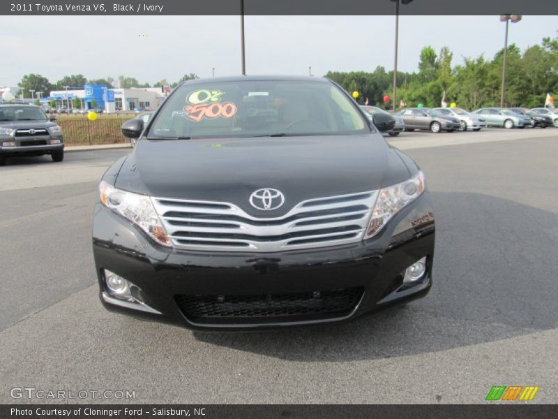 Black / Ivory 2011 Toyota Venza V6
