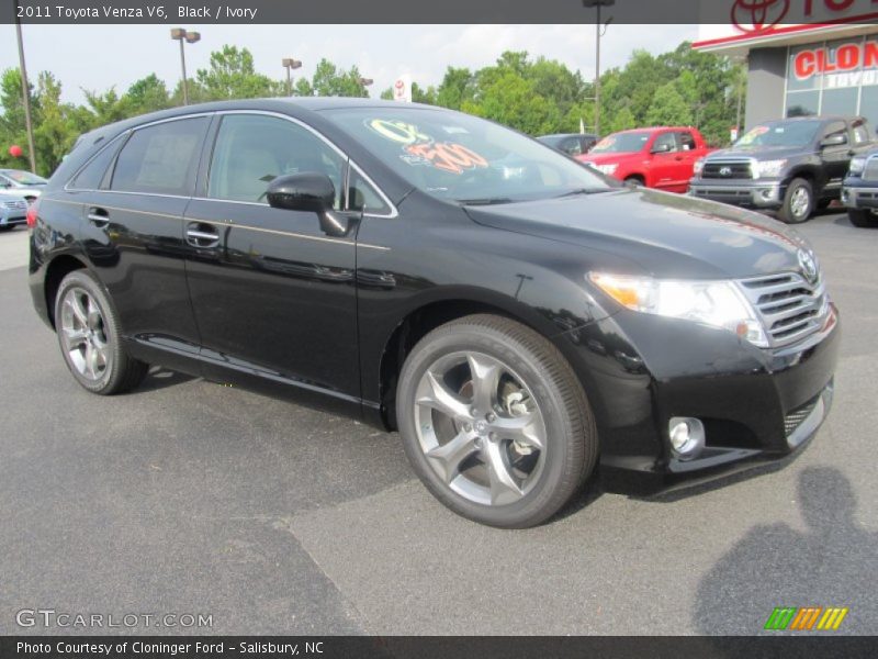 Black / Ivory 2011 Toyota Venza V6