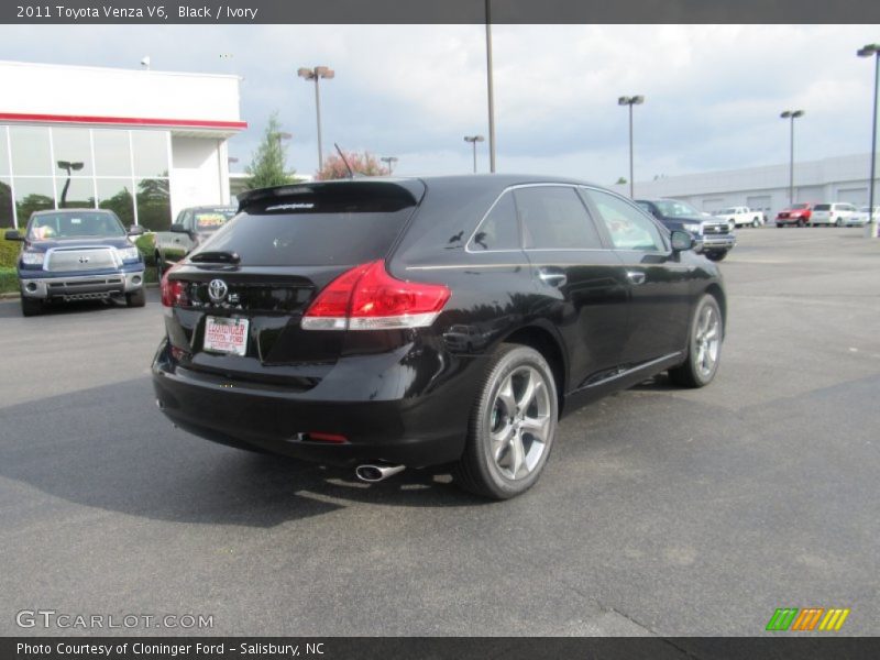Black / Ivory 2011 Toyota Venza V6