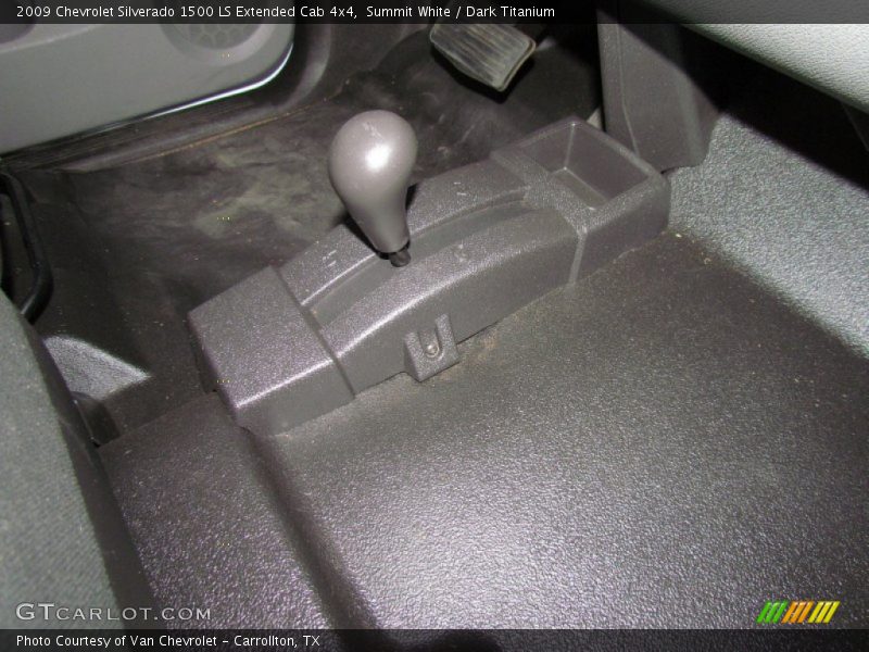Summit White / Dark Titanium 2009 Chevrolet Silverado 1500 LS Extended Cab 4x4