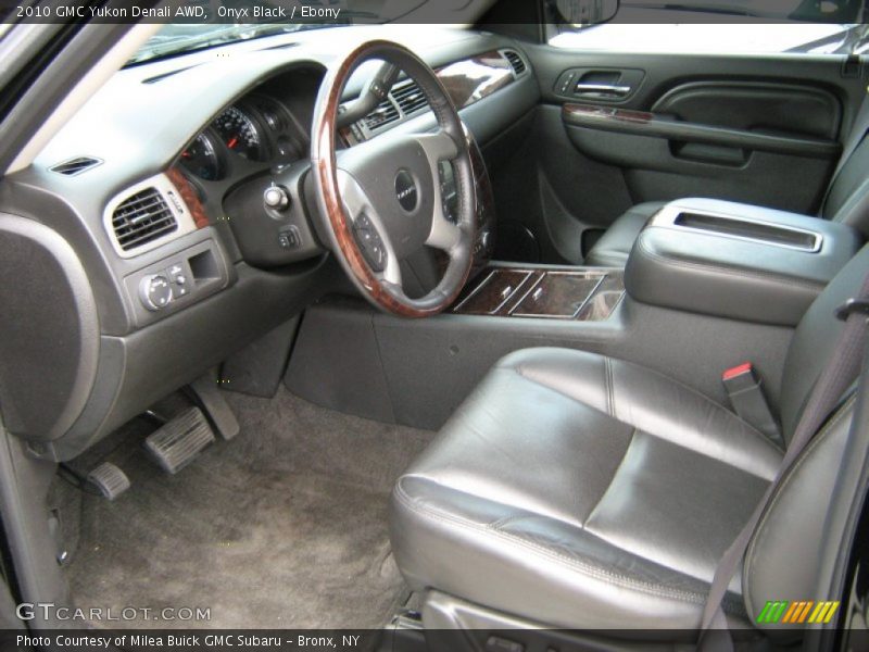 Onyx Black / Ebony 2010 GMC Yukon Denali AWD