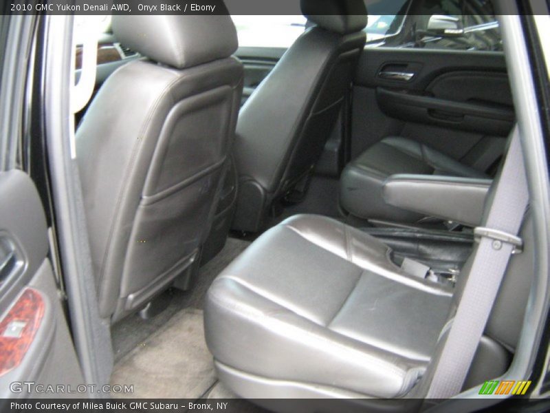 Onyx Black / Ebony 2010 GMC Yukon Denali AWD