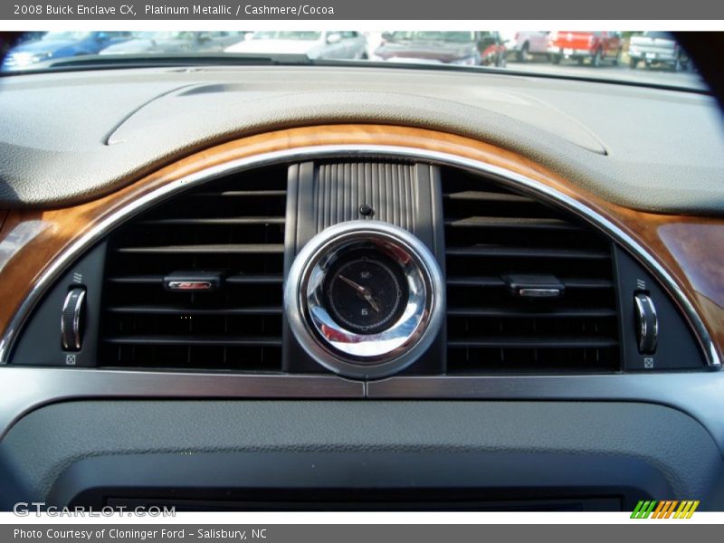Platinum Metallic / Cashmere/Cocoa 2008 Buick Enclave CX