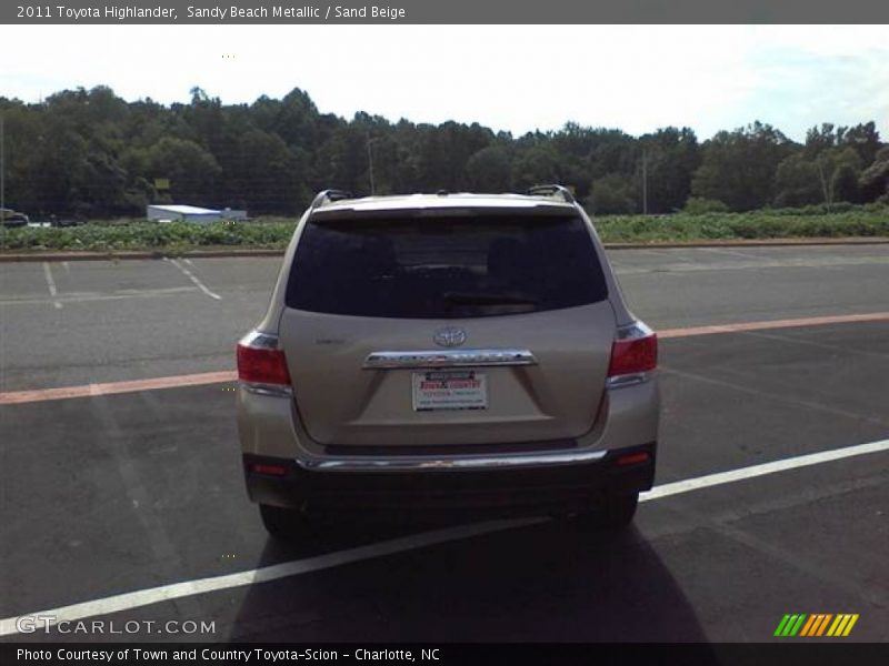 Sandy Beach Metallic / Sand Beige 2011 Toyota Highlander