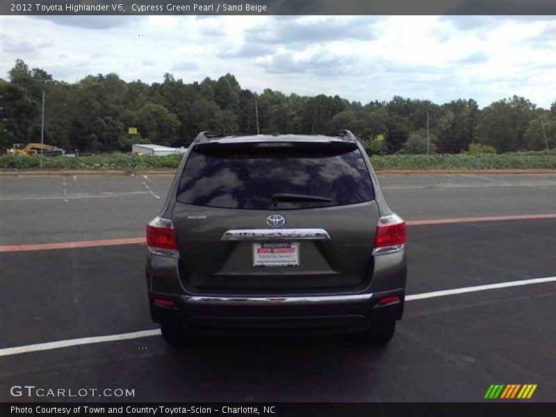 Cypress Green Pearl / Sand Beige 2012 Toyota Highlander V6