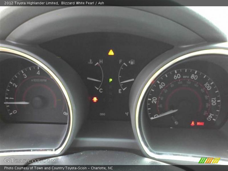 Blizzard White Pearl / Ash 2012 Toyota Highlander Limited
