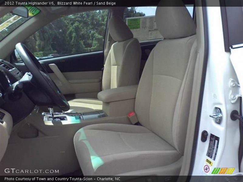 Blizzard White Pearl / Sand Beige 2012 Toyota Highlander V6