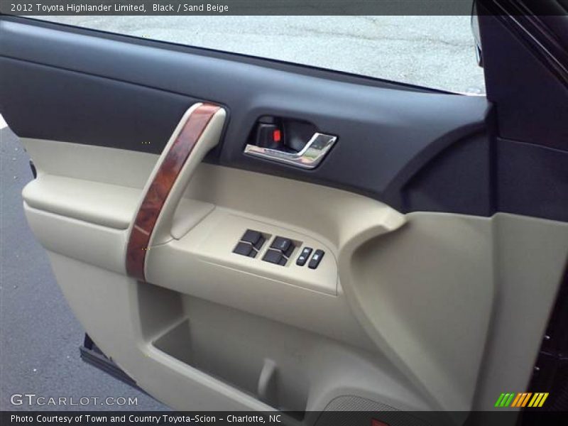 Black / Sand Beige 2012 Toyota Highlander Limited