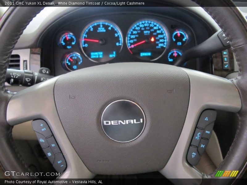 White Diamond Tintcoat / Cocoa/Light Cashmere 2011 GMC Yukon XL Denali