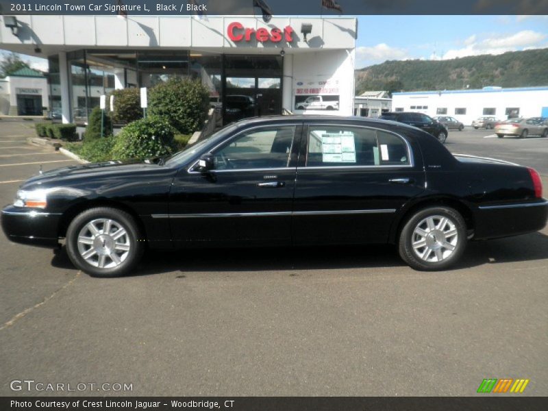 Black / Black 2011 Lincoln Town Car Signature L