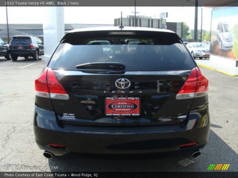 Black / Ivory 2010 Toyota Venza V6 AWD