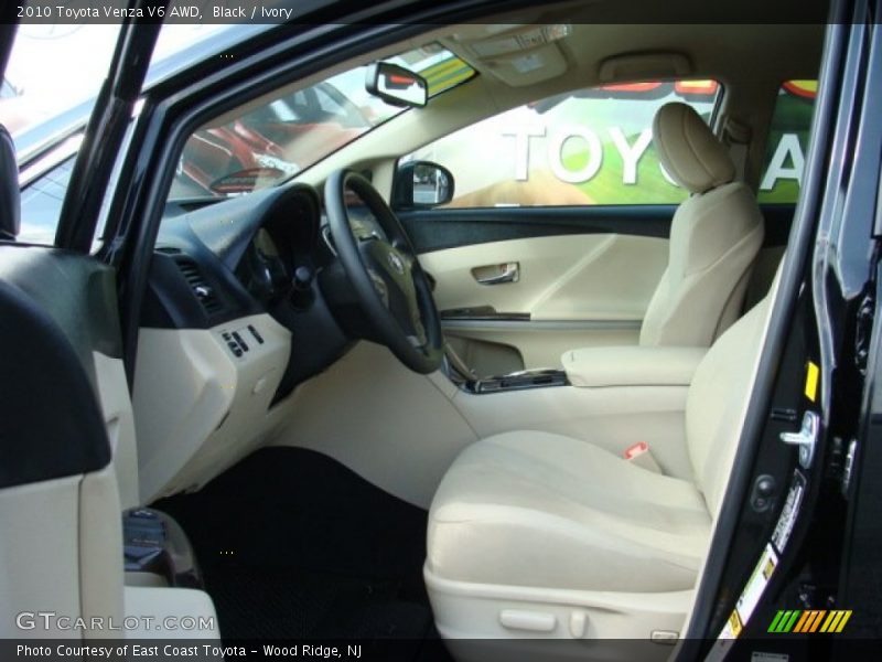 Black / Ivory 2010 Toyota Venza V6 AWD