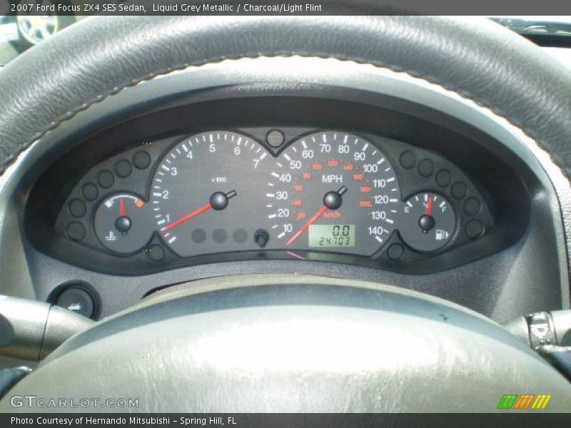 Liquid Grey Metallic / Charcoal/Light Flint 2007 Ford Focus ZX4 SES Sedan