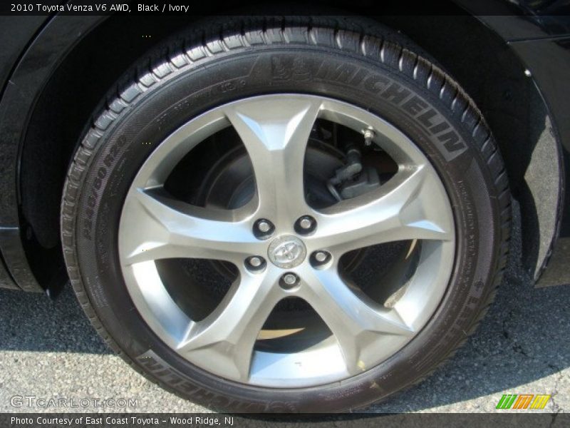 Black / Ivory 2010 Toyota Venza V6 AWD