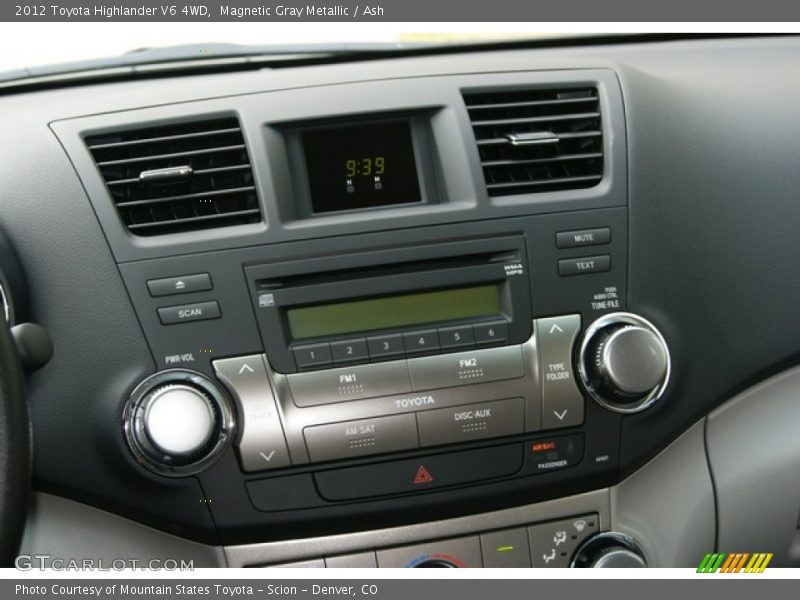 Magnetic Gray Metallic / Ash 2012 Toyota Highlander V6 4WD