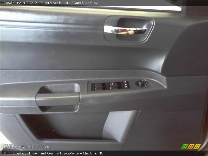 Bright Silver Metallic / Dark Slate Gray 2008 Chrysler 300 LX
