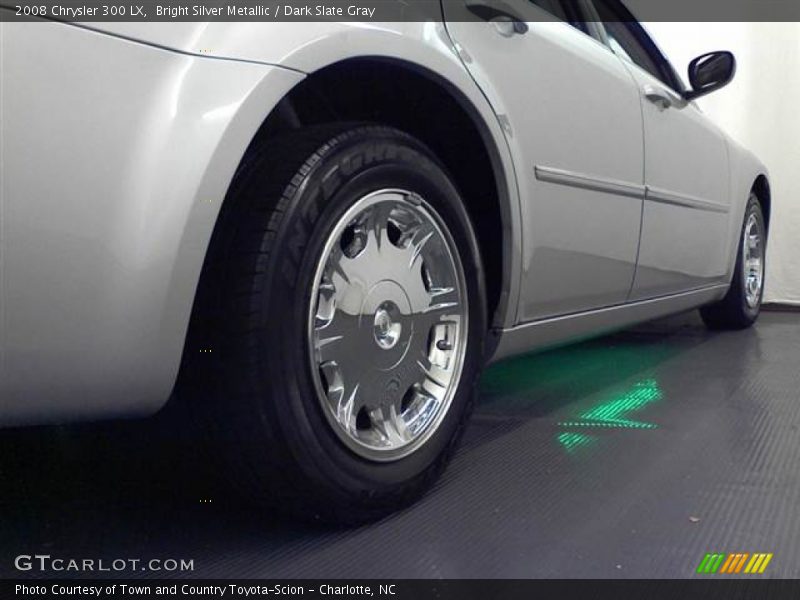Bright Silver Metallic / Dark Slate Gray 2008 Chrysler 300 LX