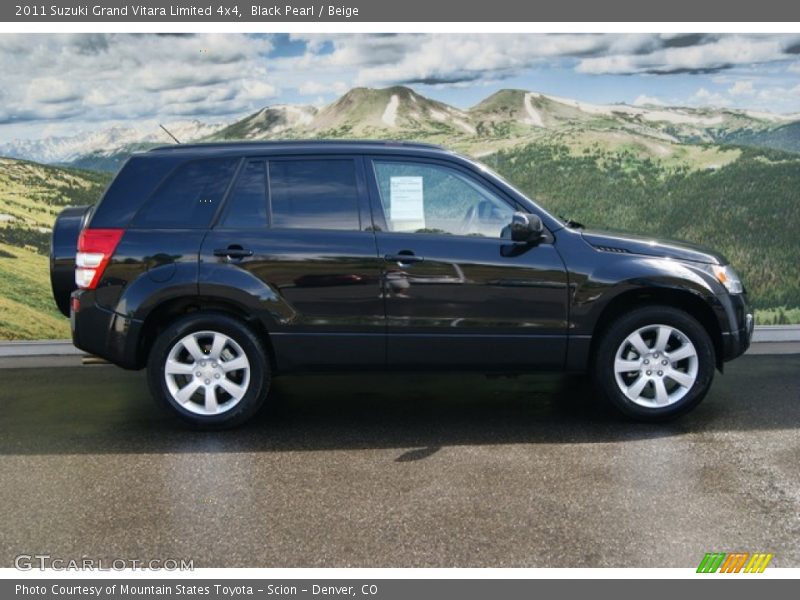 Black Pearl / Beige 2011 Suzuki Grand Vitara Limited 4x4