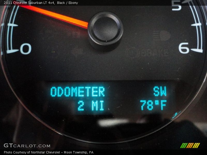 Black / Ebony 2011 Chevrolet Suburban LT 4x4