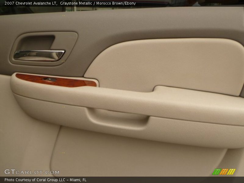 Graystone Metallic / Morocco Brown/Ebony 2007 Chevrolet Avalanche LT