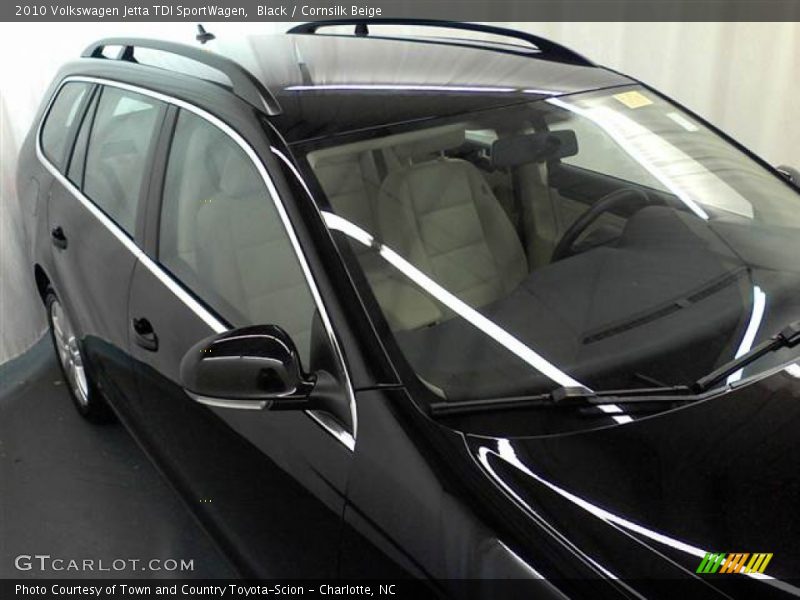Black / Cornsilk Beige 2010 Volkswagen Jetta TDI SportWagen