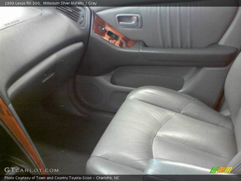 Millenium Silver Metallic / Gray 1999 Lexus RX 300