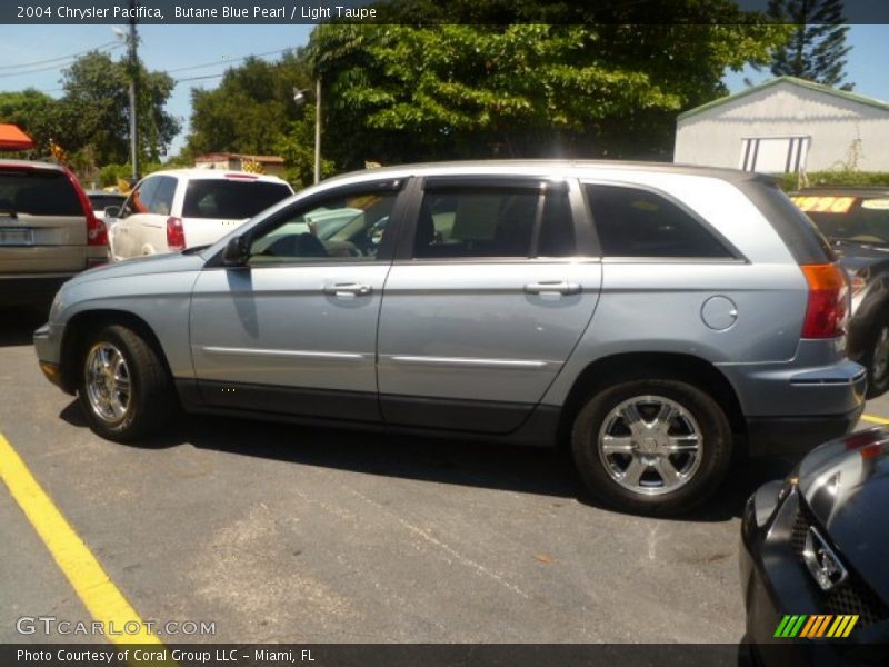 Butane Blue Pearl / Light Taupe 2004 Chrysler Pacifica