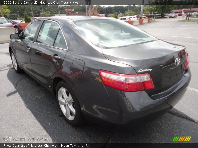 Magnetic Gray Metallic / Ash 2009 Toyota Camry LE