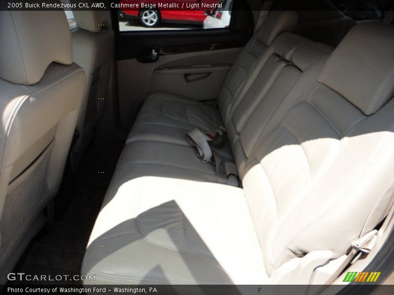 Cashmere Beige Metallic / Light Neutral 2005 Buick Rendezvous CXL AWD