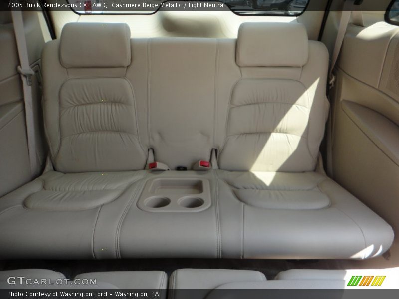 Cashmere Beige Metallic / Light Neutral 2005 Buick Rendezvous CXL AWD